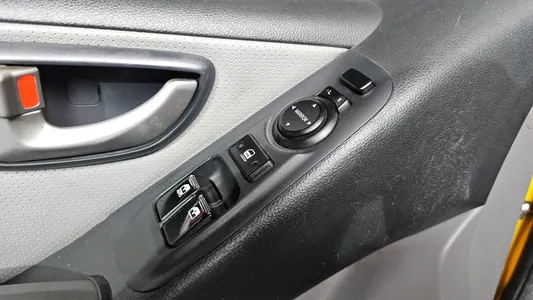 Hyundai Grand Starex 2016 28