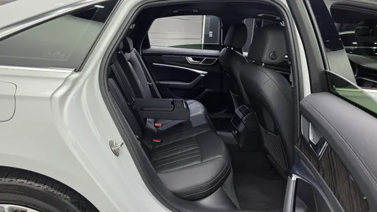 Audi A6 (C8) 40 TDI 2020 12