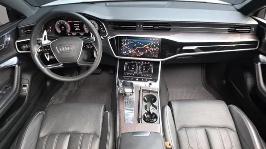 Audi A7 (4K) 50 TDI 2023 7