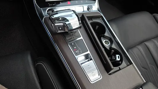 Audi A7 (4K) 50 TDI 2023 9