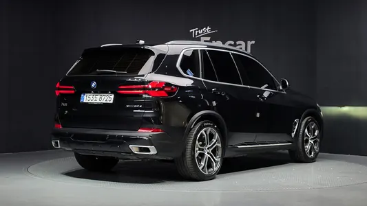 BMW X5 (G05) xDrive 50e xLine 2025
