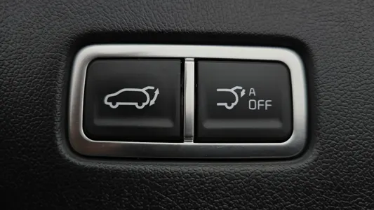 Kia 4 HEV 1.6 2WD 2024 15