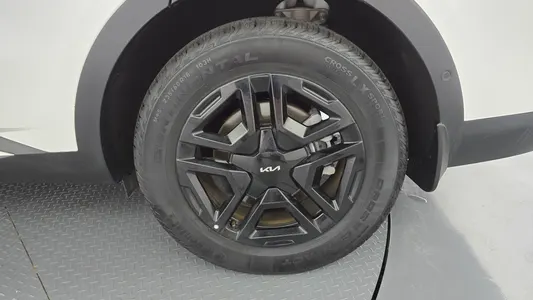Kia 4 HEV 1.6 2WD 2024 22