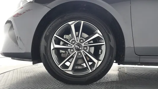 Kia K3 2 1.6 2021 5