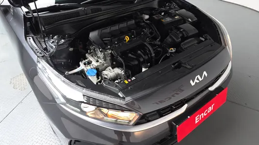 Kia K3 2 1.6 2021 6