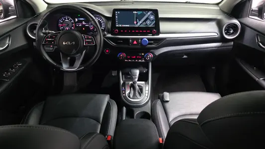 Kia K3 2 1.6 2021 7