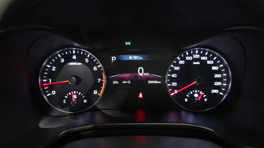 Kia K3 2 1.6 2021 8