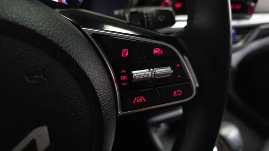 Kia K3 2 1.6 2021 16