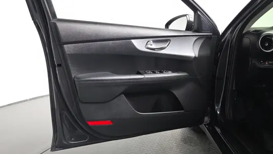 Kia K3 2 1.6 2021 24