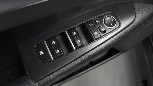 Kia K3 2 1.6 2021 29