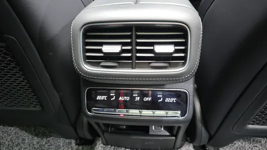 Mercedes-Benz GLE-Class W167 AMG GLE53 4MATIC+ 2022 32