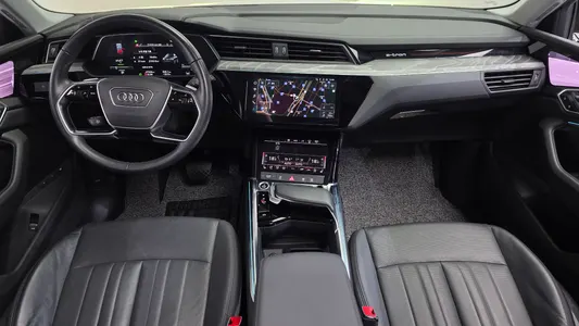 Audi e- 50 2022 7