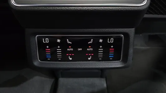 Audi e- 55 2022 18