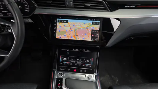 Audi e- 55 2022 30