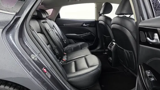 Kia K7 2.5 GDI 2019 11
