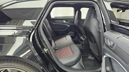 Audi RS 6 (C8) 4.0 TFSI 2025 12