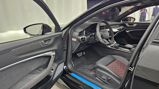 Audi RS 6 (C8) 4.0 TFSI 2025 10
