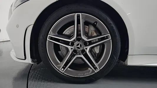 Mercedes-Benz CLS-Class C257 CLS300d AMG Line 2020 4