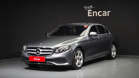 Mercedes-Benz E-Class W213 E200 2018