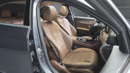 Mercedes-Benz E-Class W213 E200 2018 11