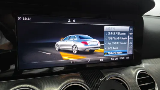 Mercedes-Benz E-Class W213 E200 2018 18