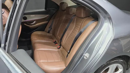 Mercedes-Benz E-Class W213 E200 2018 26