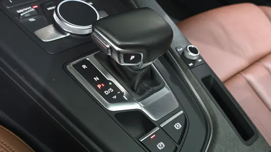 Audi A4 (B9) 40 TFSI 2019 9