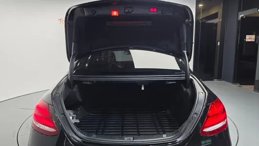 Mercedes-Benz E-Class W213 E220d 4MATIC 2019 20