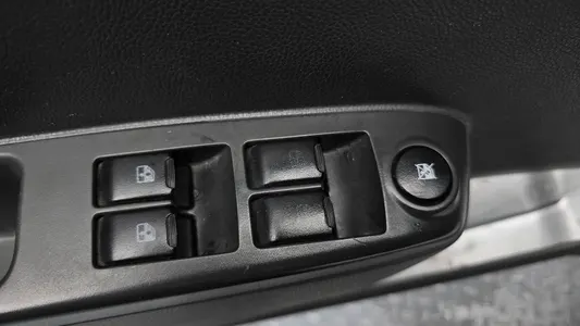 Chevrolet Spark LT 2012 17