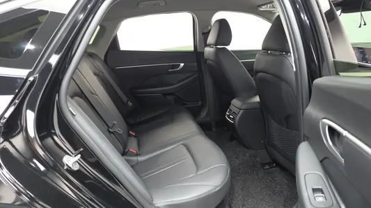 Hyundai (DN8) 2024 11