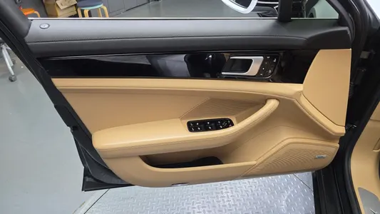 Porsche (971) 3.0 AWD 2020 24