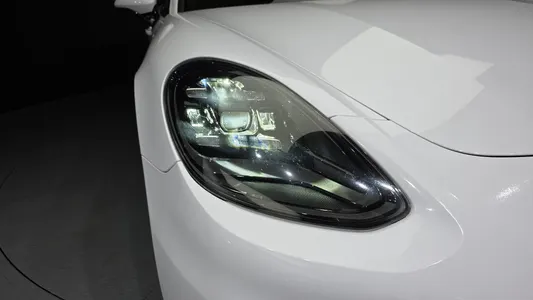 Porsche (971) 3.0 AWD 2020 22