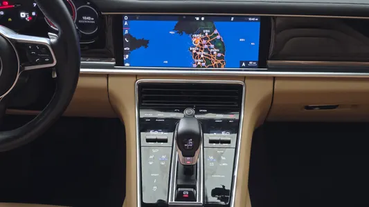 Porsche (971) 3.0 AWD 2020 31