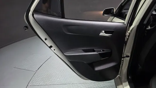 Kia (JA) 2022 25