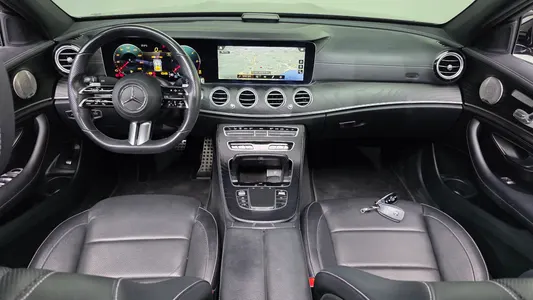 Mercedes-Benz E-Class W213 E220d 4MATIC AMG Line 2022 7