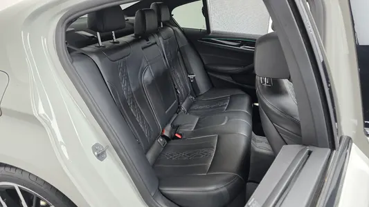 BMW 5 Series (G30) 530i M 2022 11