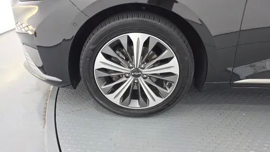 Kia K8 2022 5