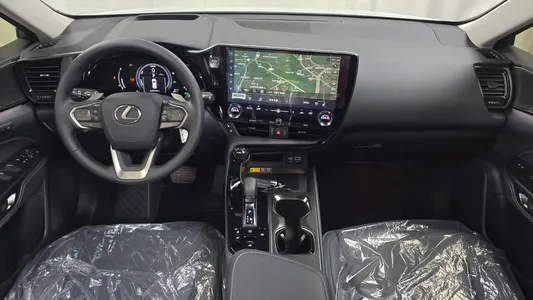 Lexus NX350h 2 2026 7