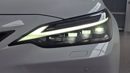 Lexus NX350h 2 2026 23