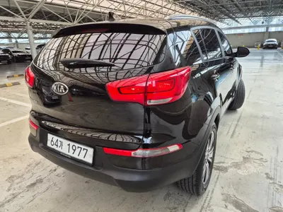 Kia R 2WD 2013 8
