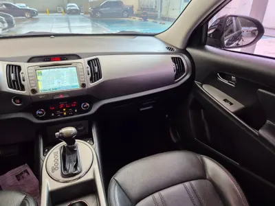Kia R 2WD 2013 12