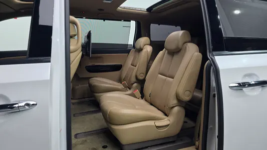 Kia 카니발 9 2019 12