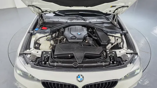 BMW 3 Series GT (F34) GT 320d xDrive M 2020 6