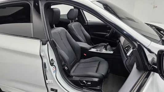BMW 3 Series GT (F34) GT 320d xDrive M 2020 26