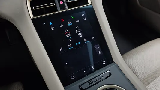 Porsche 타이칸 2021 28