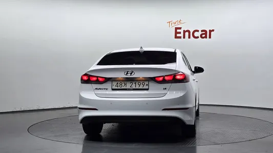 Hyundai AD 1.6 GDI 2017 4