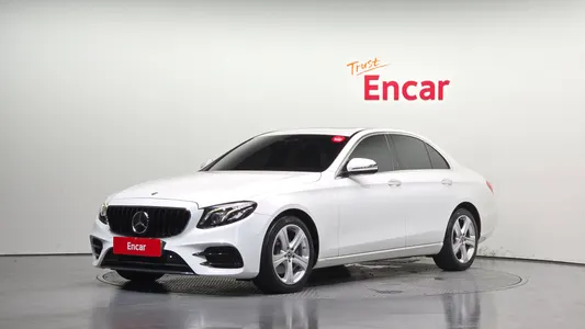 Mercedes-Benz E-Class W213 E220d 2018