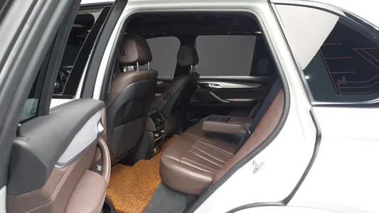 BMW X5 (F15) xDrive 30d M 2018 12