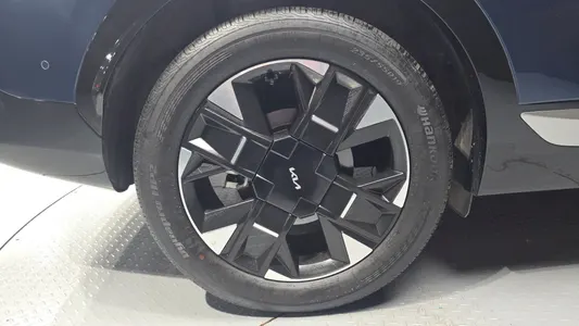 Kia 5 LPG 2.0 2WD 2025 5