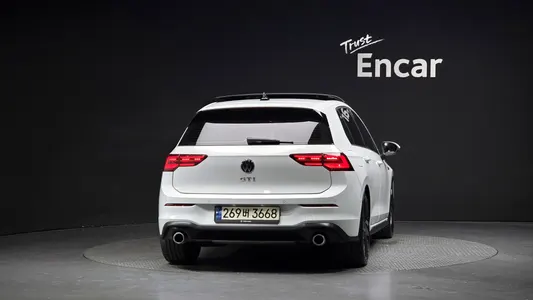 Volkswagen 8 2.0 GTI 2023 4